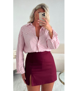 Burgundy slit short skirt